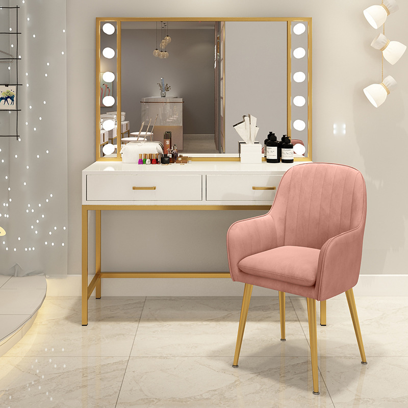 Photo Beauty Makeup - Makeup table Photo studio Makeup table