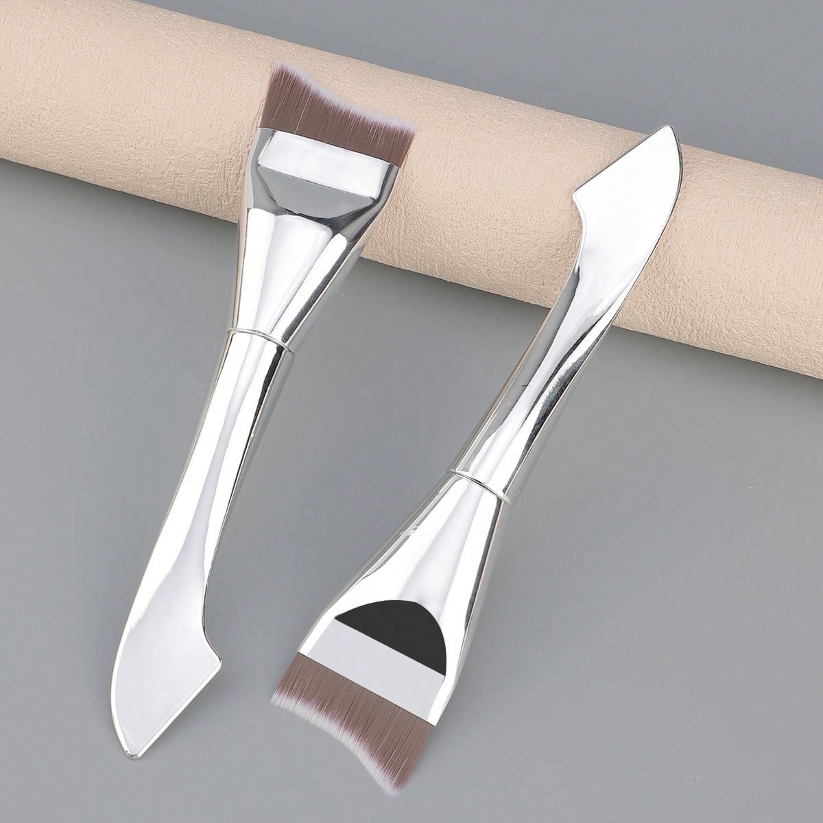Upgraded Crescent Design Found - огляд і ціна Beauty Makeup Design